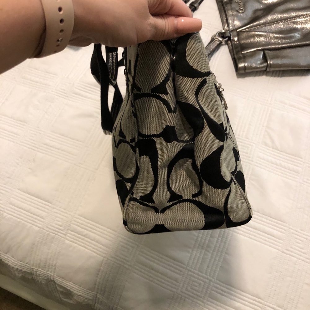 Coach Purse - Picture 4 of 5